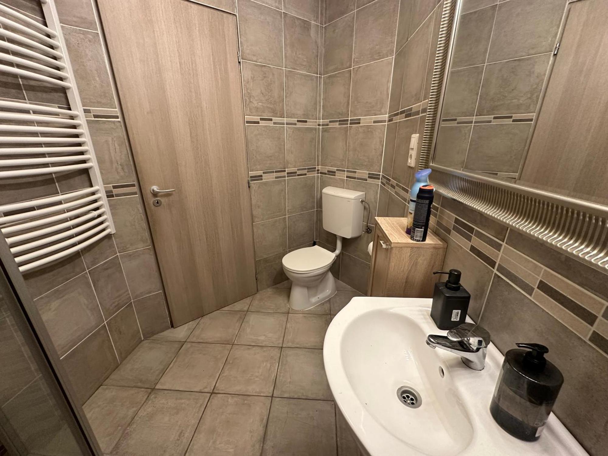 Bright Apartment In The Most Beautiful Street Of Budapest Vaci Street, Fashion Street บูดาเปสต์ ภายนอก รูปภาพ